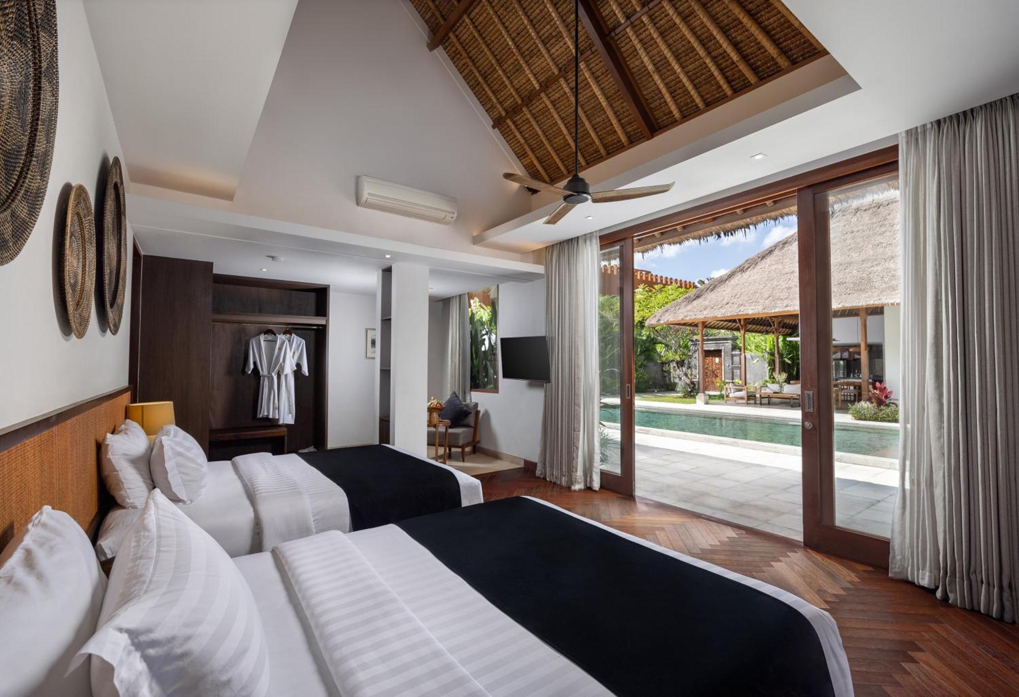 Impiana Private Villas Seminyak Oda fotoğraf