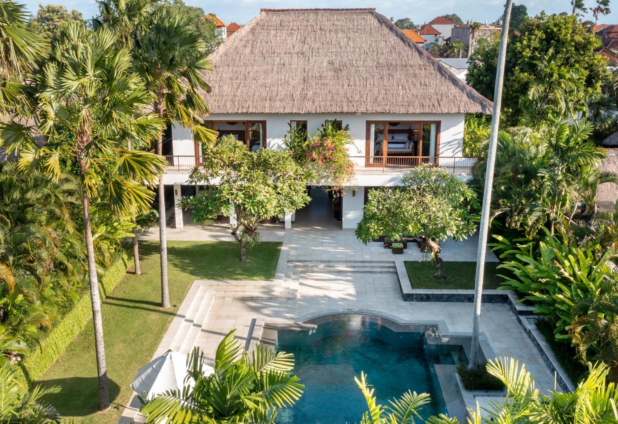 Impiana Private Villas Seminyak Oda fotoğraf