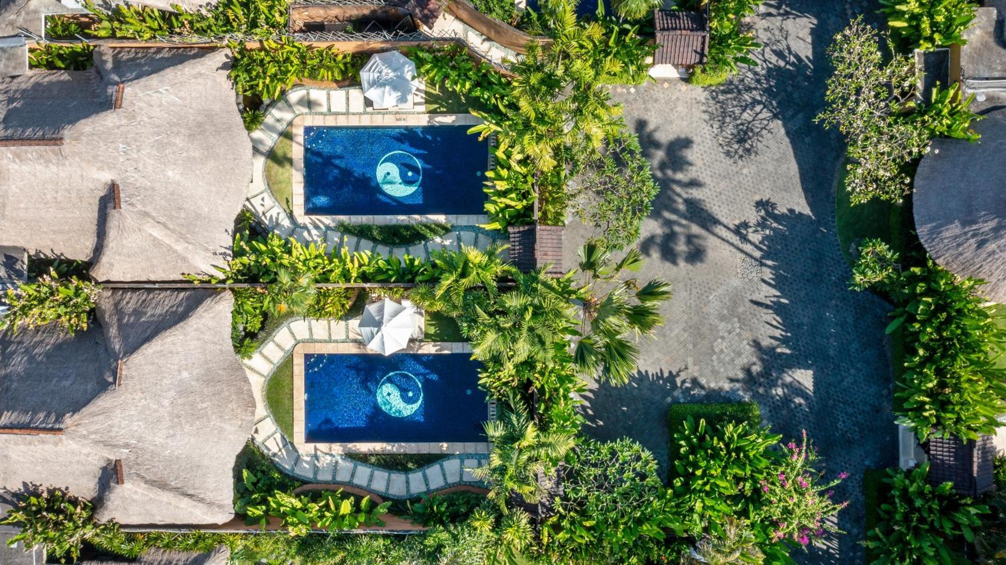 Impiana Private Villas Seminyak Oda fotoğraf