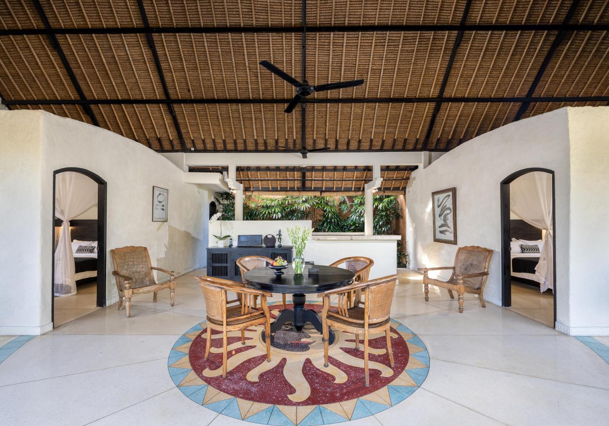 Impiana Private Villas Seminyak Oda fotoğraf